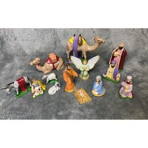 13 Piece Vintage 1983 Hand Painted Ceramic Nativity Figurine Set
